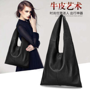 Noire Leather Hobo